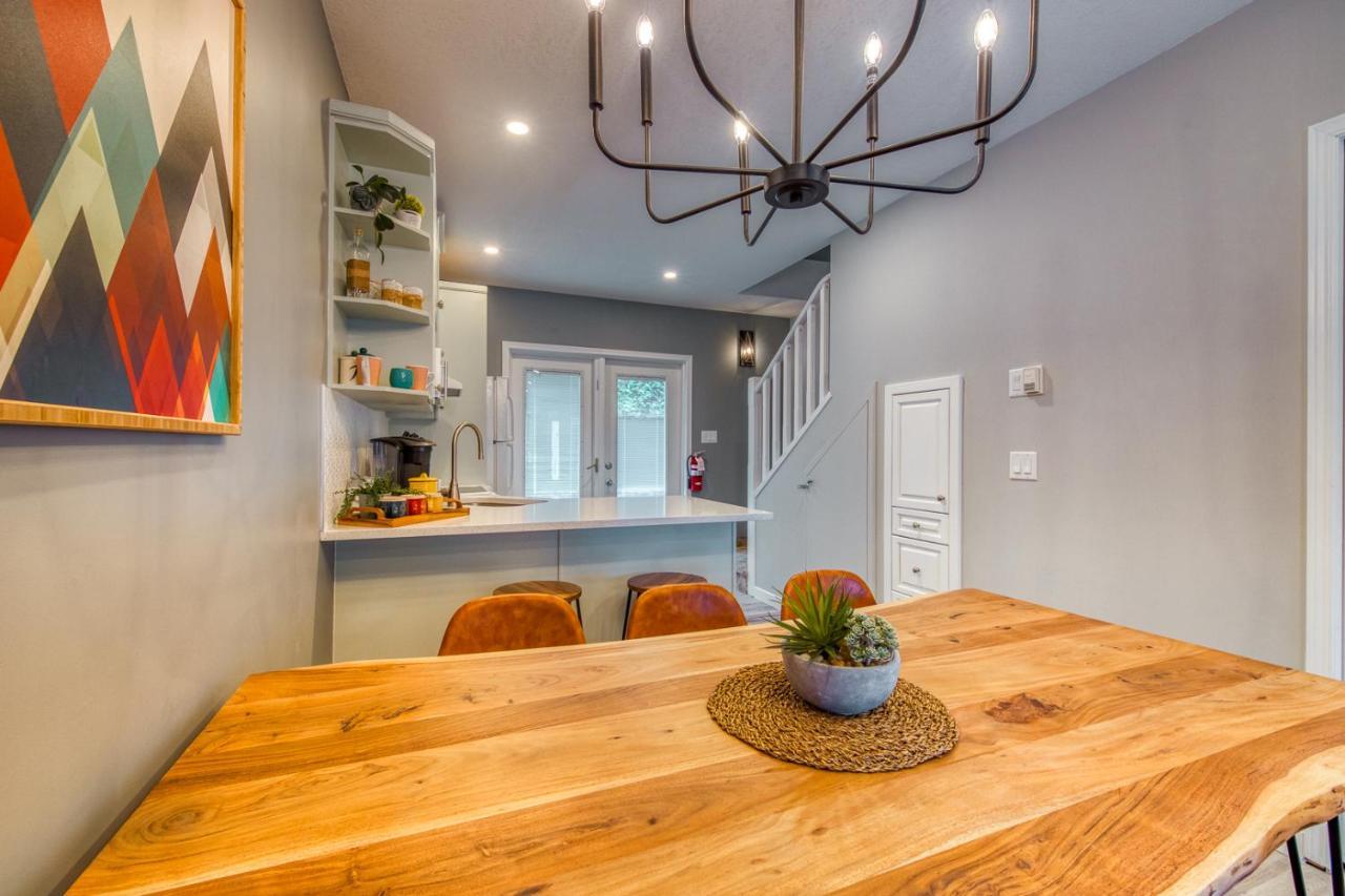Beautiful Newly Reno 2Bdm 2 Bth Sleep Up To 6 Adults & Kids Mountain View Townhouse Suite Canmore Esterno foto