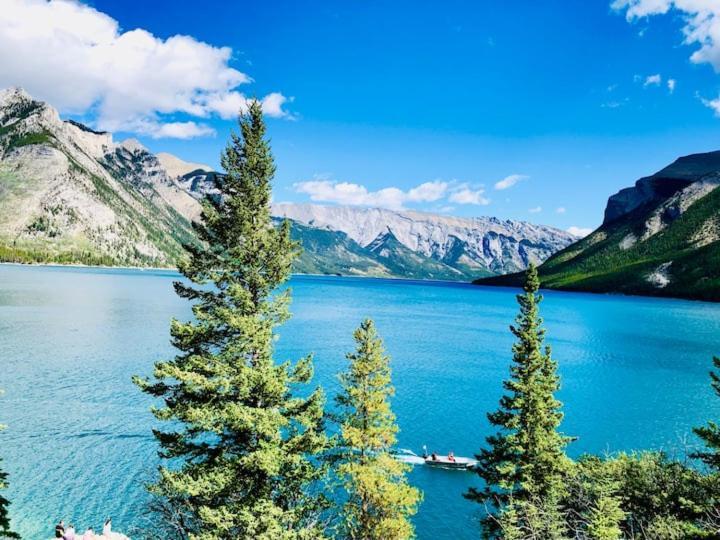 Beautiful Newly Reno 2Bdm 2 Bth Sleep Up To 6 Adults & Kids Mountain View Townhouse Suite Canmore Esterno foto
